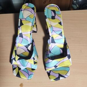 Colorful Abstract Pattern Women's Heels